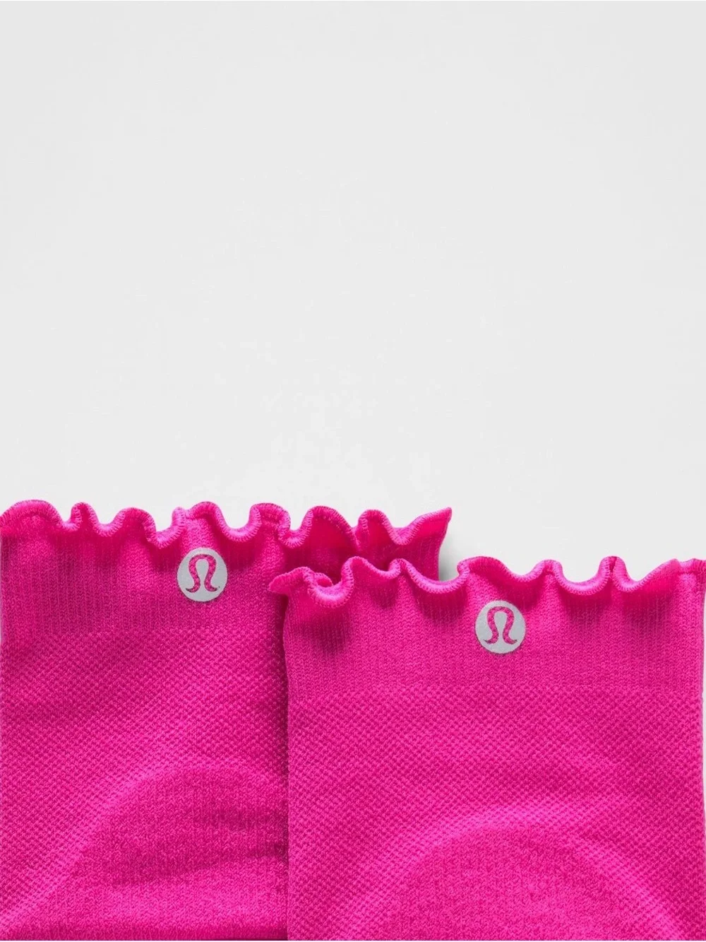 NWT Lululemon Women's Power Stride Lettuce Edge Ankle Socks sz Med in Pink Flare